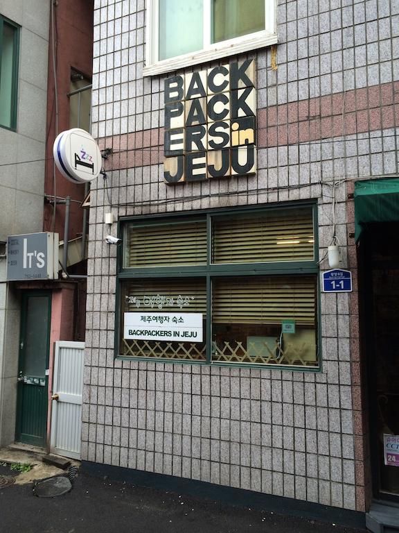 Backpackers In Jeju City Center Eksteriør billede