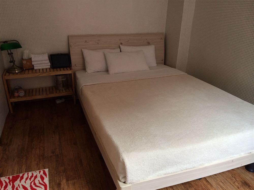 Backpackers In Jeju City Center Eksteriør billede
